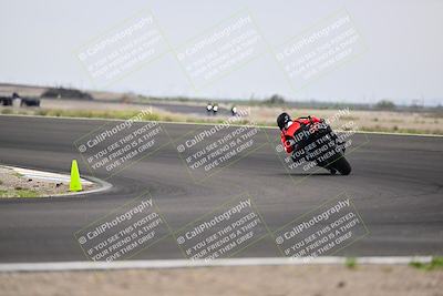 media/Apr-18-2025-TrackDaz (Fri) [[45f5874c44]]/C Group/Session 2 (Turn 10)/
